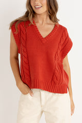 STANLEY CABLE KNIT VEST - RED