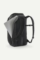 BLACK HOLE PACK 32L - BLACK W/ BLACK