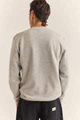 BRAND FLEECE CREW GREY HEATHER