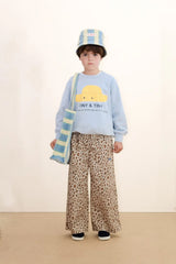 TINY HAT GRAPHIC SWEATSHIRT - WASHED BLUE