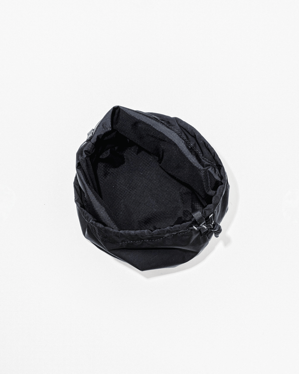 REVERSIBLE BUCKET BLACK TECH SATEEN