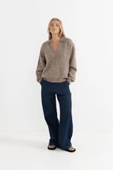 QUINN V-NECK COLLARED JUMPER - OATMEAL