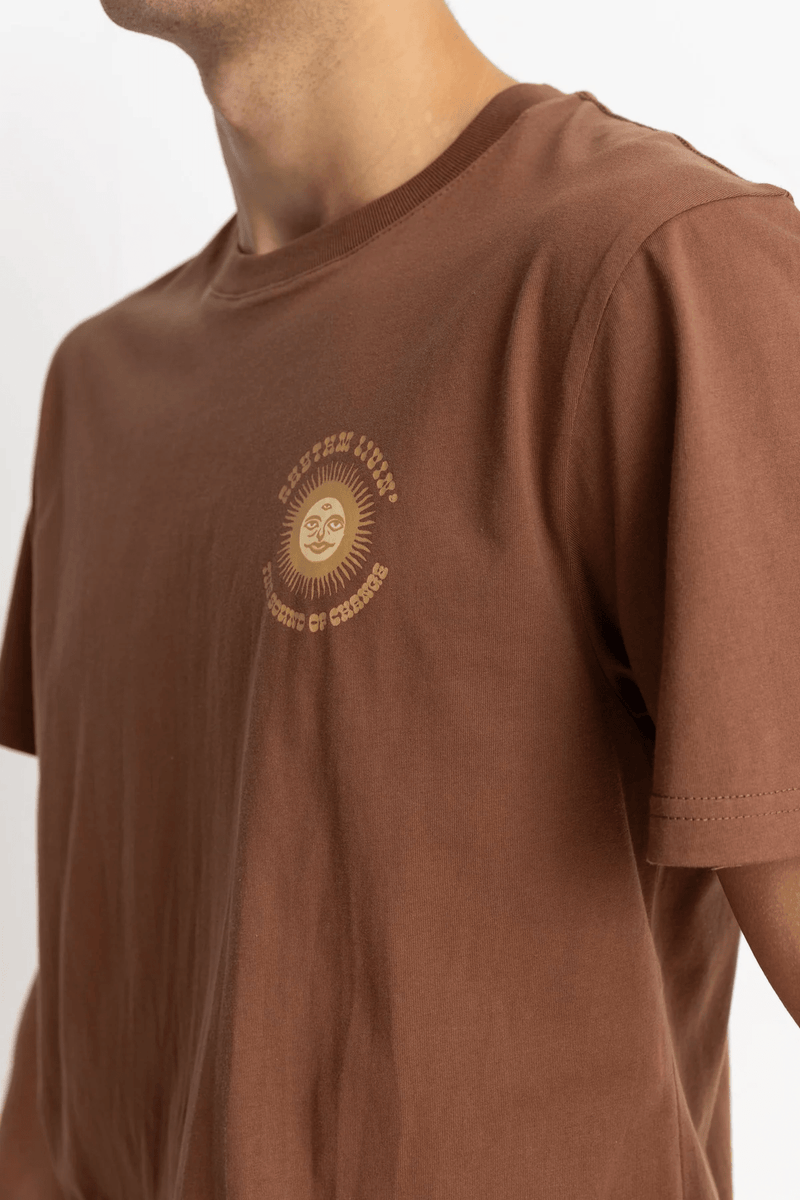 SUN LIFE SS T-SHIRT - CHOCOLATE