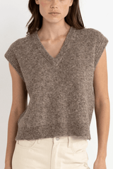 QUINN KNIT VEST - OATMEAL