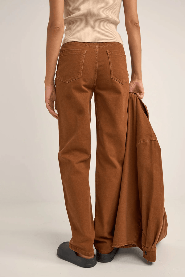 DAKOTA STRAIGHT LEG JEAN - CINNAMON