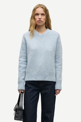 SAMELODY V-NECK 157 FROZEN FJORD
