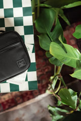 Pop Quiz Lunch Box Black Tonal